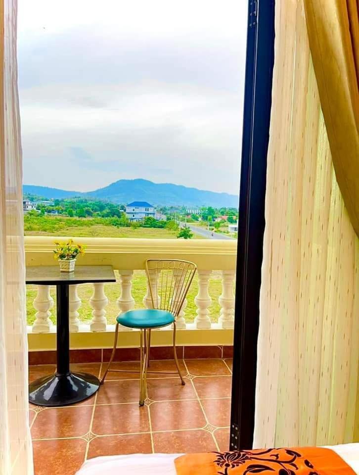 Hang Meas Boutique Hotel Kampot Ngoại thất bức ảnh